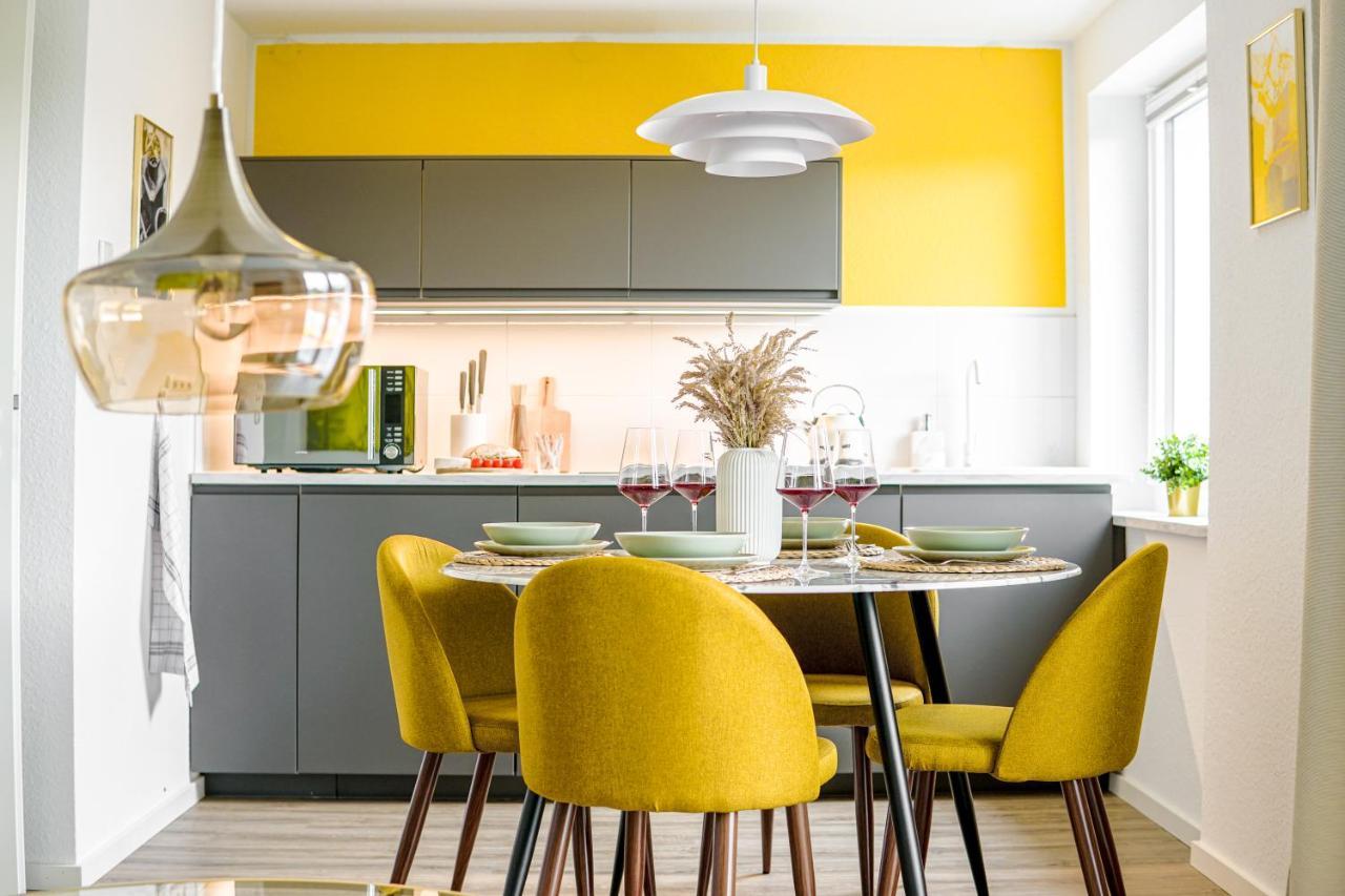 Homefy Come-Together Apartment - Balkon - Aufzug - Free Parking - Smart Tvs إسن المظهر الخارجي الصورة